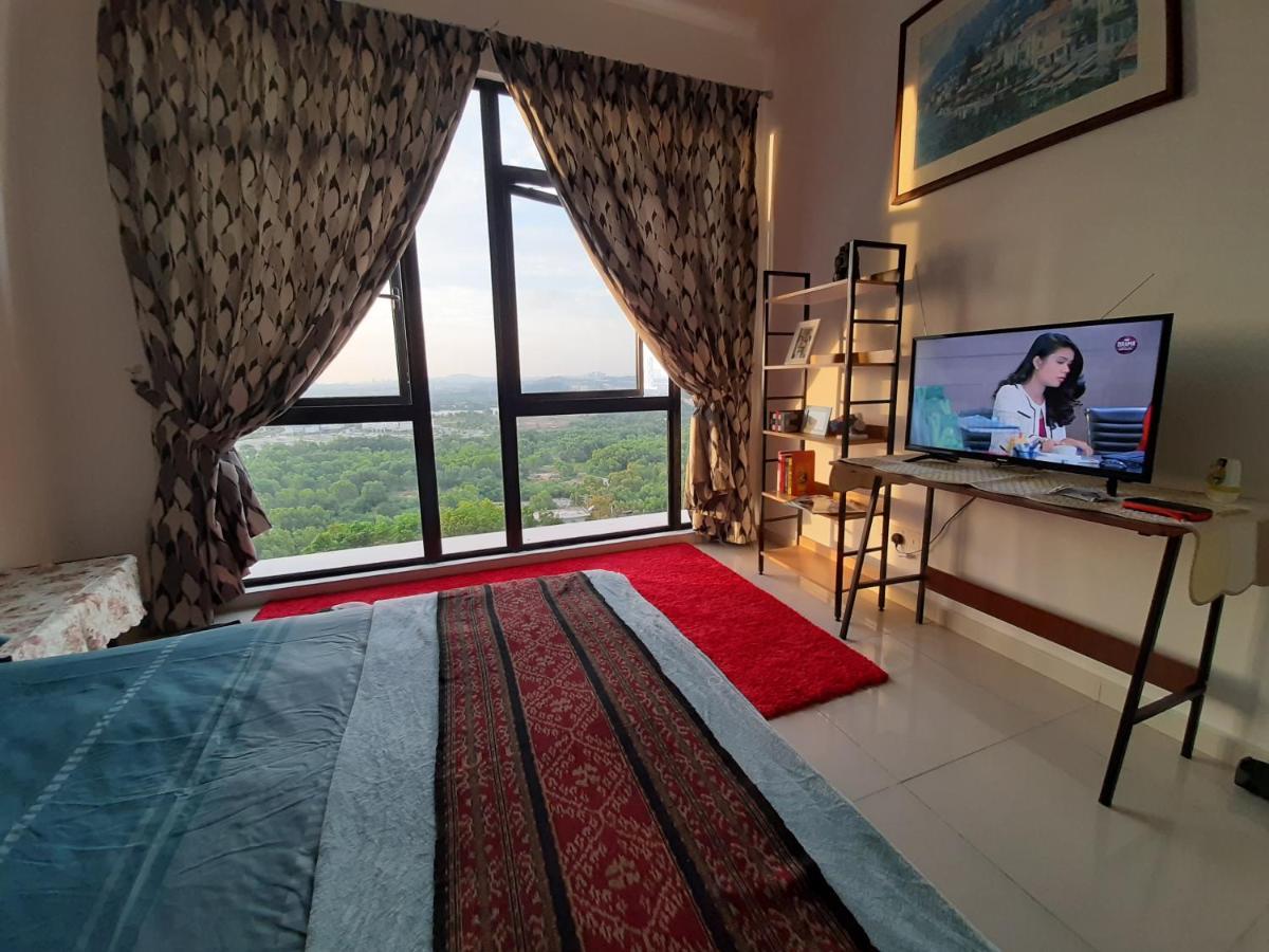 Mycozysoho With Excellent Swimming Pool View Leilighet Cyberjaya Eksteriør bilde